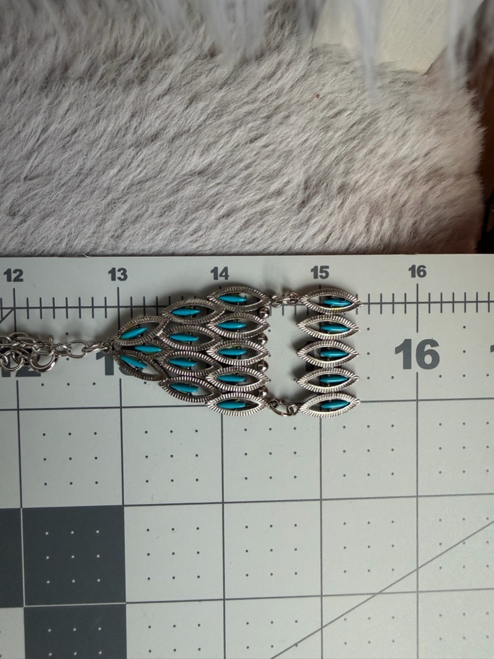 Vintage | Silver-tone Turquoise Color Pendant Dangle Bohemian 24 Inch Necklace - Picture 4 of 12